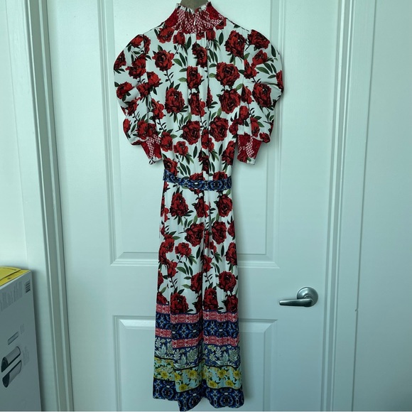 ALICE + OLIVIA Silva Floral Rose Mock Neck Midi Dress \\ 2 - Picture 11 of 13